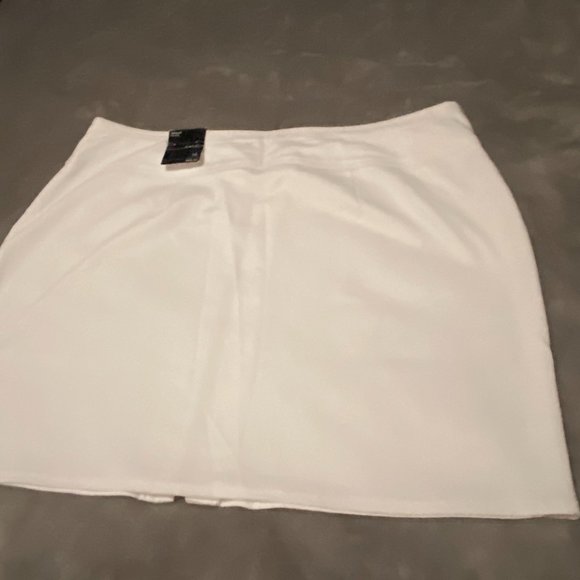 Sexy Mini Skirt - Picture 2 of 5